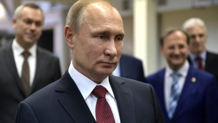 В навечерието на изборите Путин няма да плаши електората с реформи