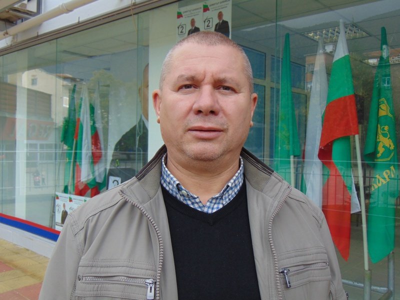 Ген. Шивиков е оправдан по делото за афганистанските одеала