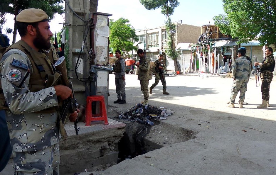 Експлозия в Кабул уби 29 души