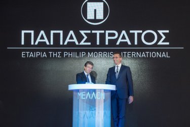 Харпандитис и Каланцополус дадоха старт на новото производство в "Папастратос"