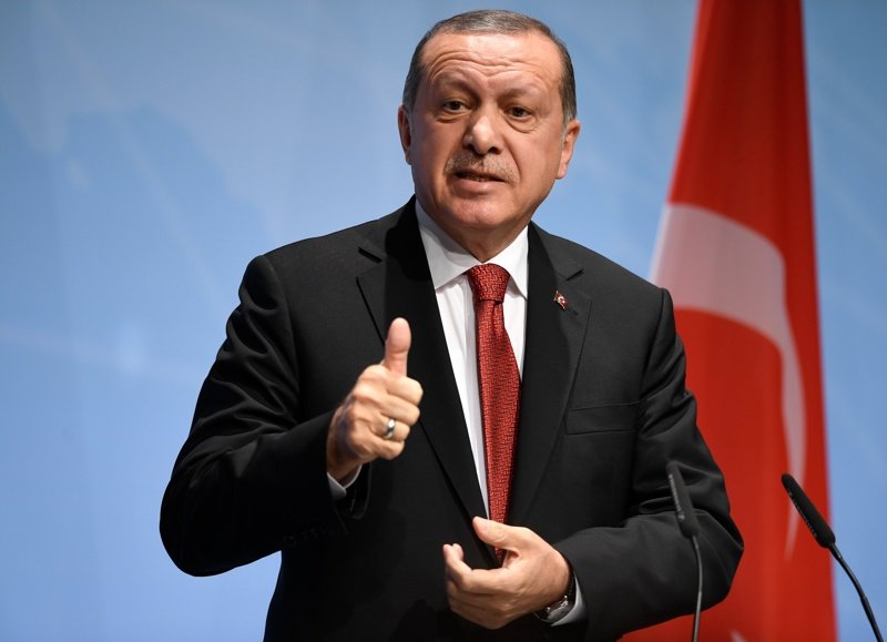 Ердоган се закани да не отстъпва пред ЕС във Варна