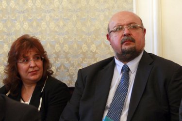 Елена Костадинчев и Станислав Лютов. Сн. БГНЕС