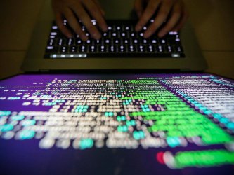 Международна операция закри сайт, използван за милиони кибератаки