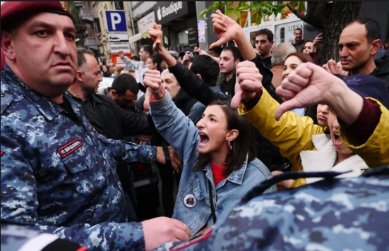 Протести парализираха арменската столица