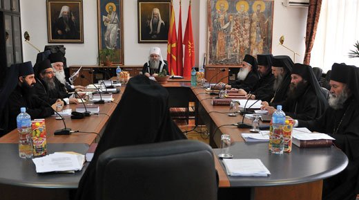 Синодът на Македонската православна църква