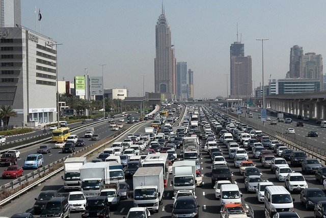 Българските шофьорски книжки вече ще са валидни в ОАЕ