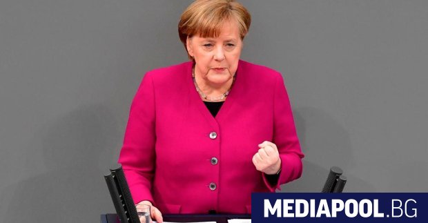 Ангела Меркел Германският канцлер Ангела Меркел отхвърли предложението на австрийския