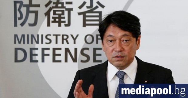 Министърът на отбраната на Япония Ицунори Онодера Изненадващото решение на