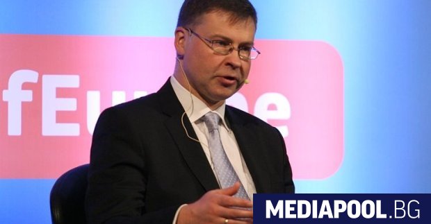 Валдис Домбровскис сн БГНЕС България трябва да внесе стотици милиони