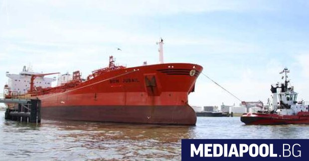 Холандските власти предупредиха че плажове в близост до Ротердам са