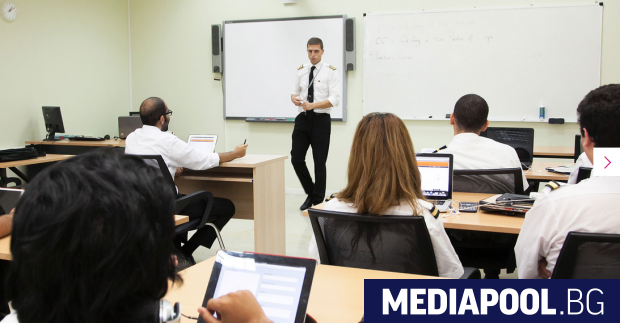 Младежите в България които искат да станат пилоти имат този