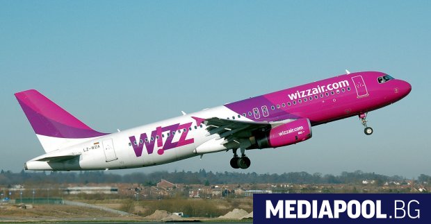 Нискатифната авиокомпания УизЕър (WizzAir) предупреди клиентите си, че съществува интернет