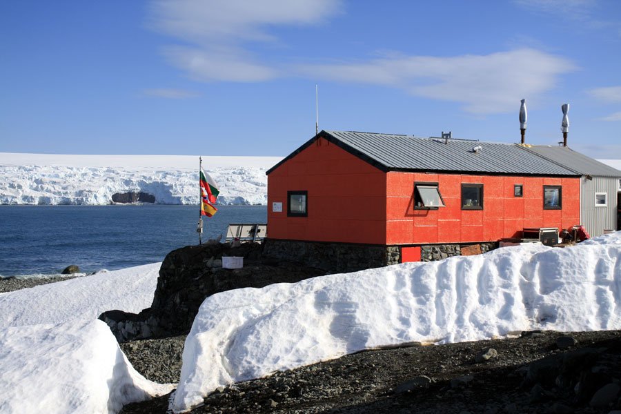 На Антарктида бе измерена температура от близо минус 100 по Целзий