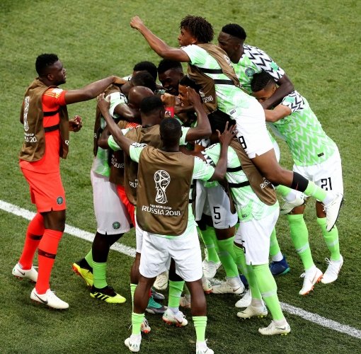 Нигерия срази Исландия и даде шанс за класиране на Аржентина