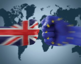 Бивш британски министър призова за нов референдум за излизането от ЕС