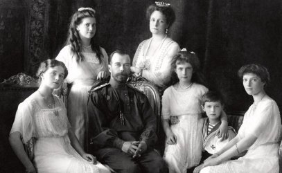 100 г. след убийството на последния руски император останките му разделят обществото