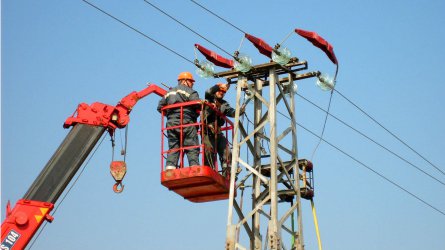 Токов удар на строеж рани работник и спря захранването в над 10 района на София