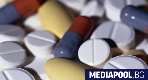 Нелегалният износна лекарства остава извън Наказателния кодекс решиха депутатите в