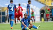 "Левски" отпадна срамно от Лига Европа, "Лудогорец" продължава безпроблемно