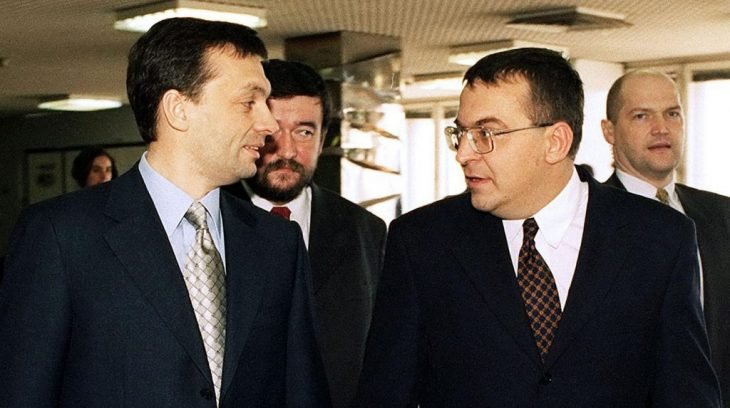Виктор Орбан и Лайош Шимичка през 1999 година