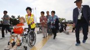 Няколко десетки южнокорейци преминаха границата със Севера за срещи с роднини