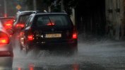 Пороен дъжд предизвика наводнения във Велико Търново и Горна Оряховица