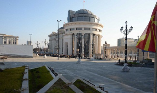 Според местни медии Македония е получила от НАТО условията за членство