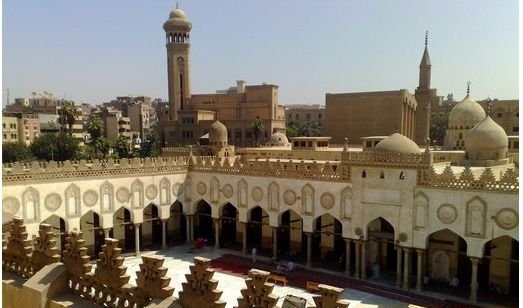 Университетът Ал Азхар в Кайро