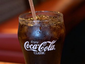 "Кока-Кола" проучва използването на тинктура от канабис в напитките си