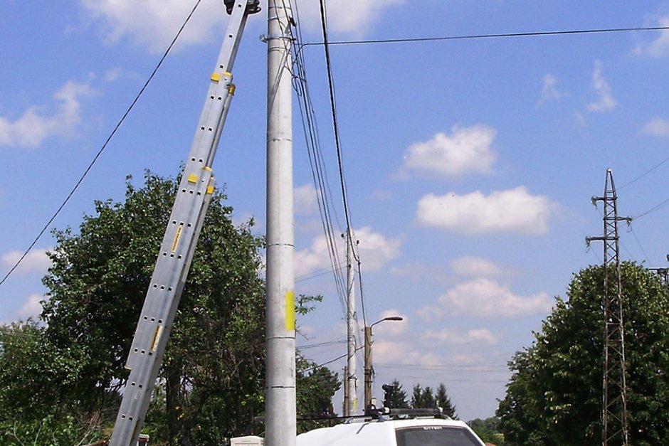 Обновена е мрежата за ток в четири селища във Варненско