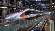 Хонконг пусна високоскоростен влак до континентален Китай