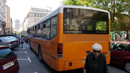 Жена пострада тежко при инцидент с градския транспорт в София