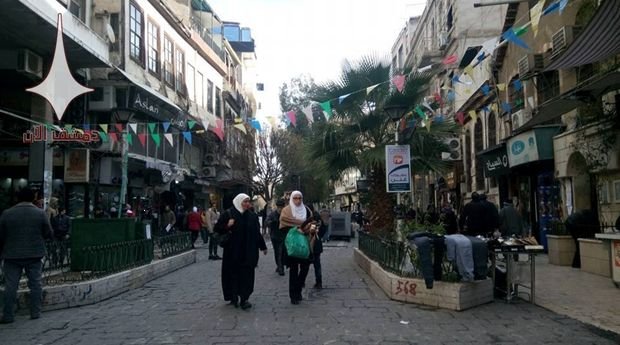 Животът се нормализира за някои жители на Дамаск след края на бойните действия