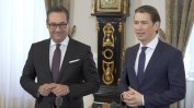 Година след идването си на власт австрийската десница изглежда няма конкуренти
