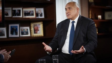 Борисов няма да подава оставка и се надява протестите да спрат