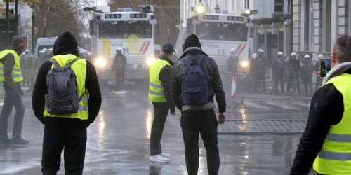 Сблъсъци между полицията и "жълтите жилетки" в Брюксел