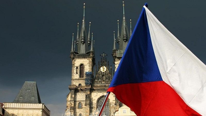 И Чехия отхвърля глобалния пакт на ООН за миграцията