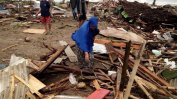 Броят на жертвите в Индонезия достигна 429 души
