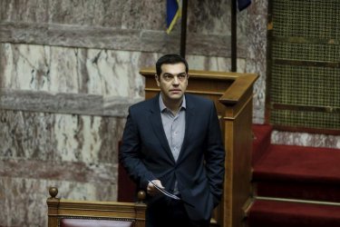 Гръцкият премиер иска вот на доверие след краха на коалицията заради името на Македония