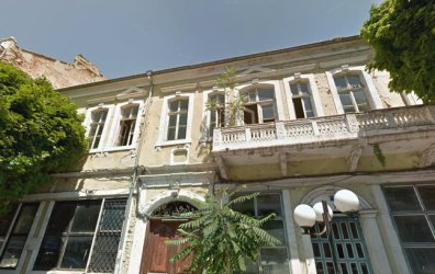 Варна - "черноморската перла", но от старите картички