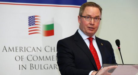 Джеймс Робинсън, сн. Американска търговска камара в България