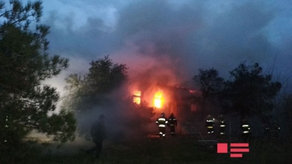 Три деца загинаха  при пожар в жилище  в Брянска област