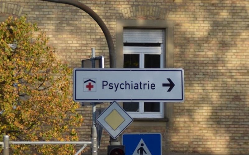 Полицията арестува пациент, взел за заложник друг пациент в германска болница