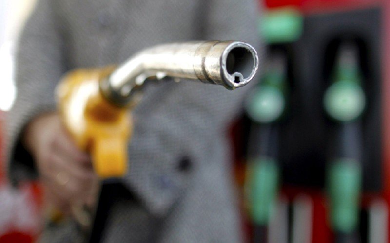 Раздор в едрия бизнес заради регулациите на търговията с горива