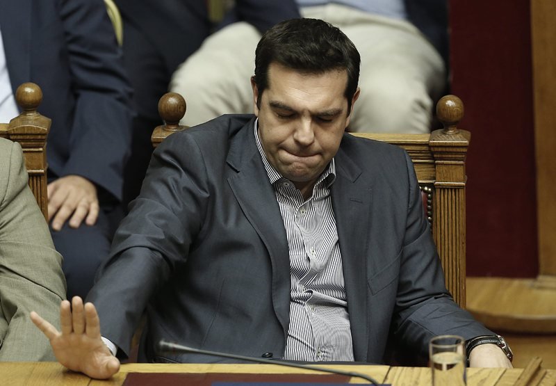 Ципрас в гръцкия парламент, сн. БГНЕС