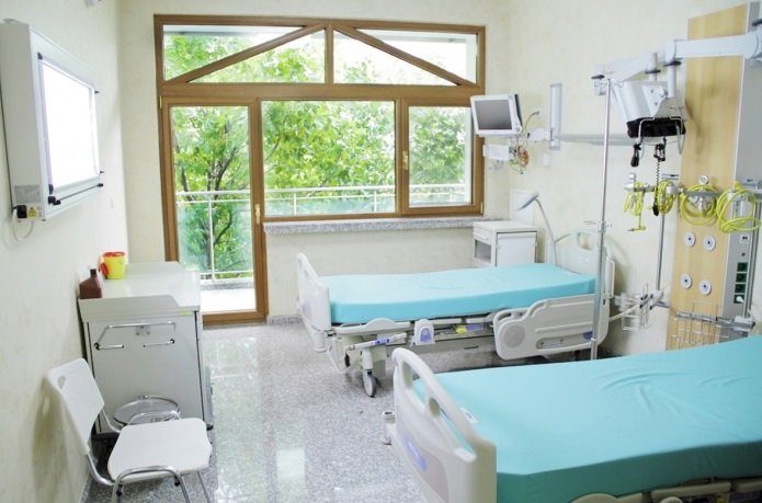Болницата на властта разорена от модернизация за над 100 млн. лева