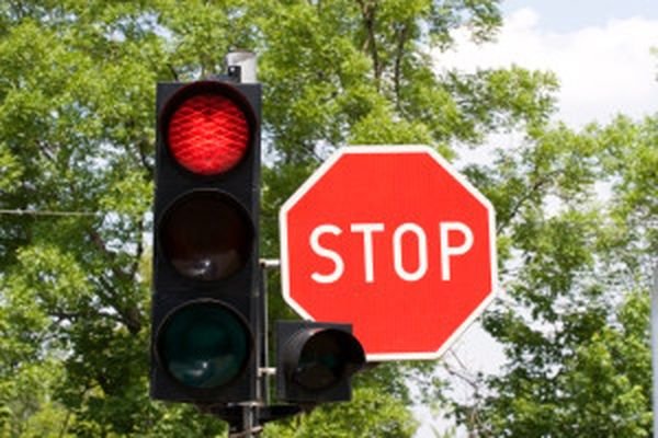 Австрия пробва десния завой на червен светофар