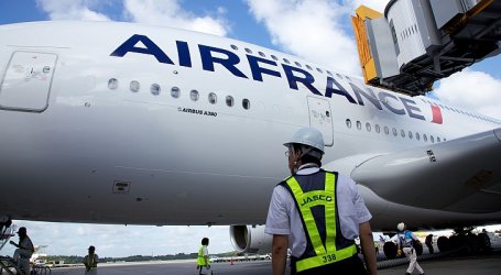 Холандското правителство контролира вече дял от 14% в Ер Франс-Ка Ел Ем