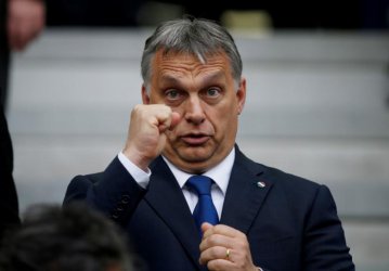 И ДСБ настоява Орбан да бъде изключен от ЕНП