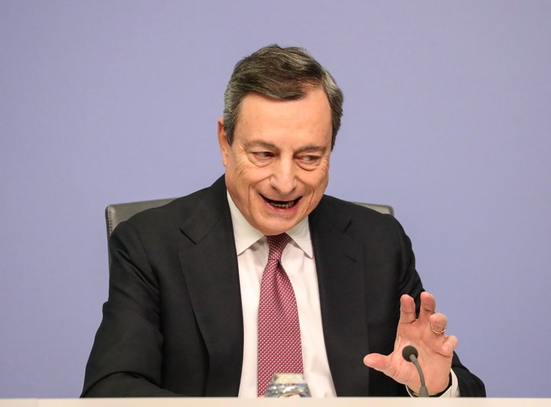 Сегашният президент на ЕЦБ, италианецът Марио Драги